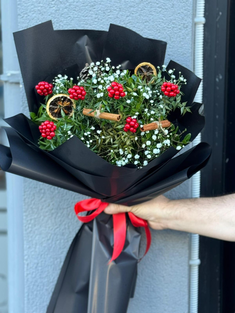 SİYAH KOKİNA BUKETİ