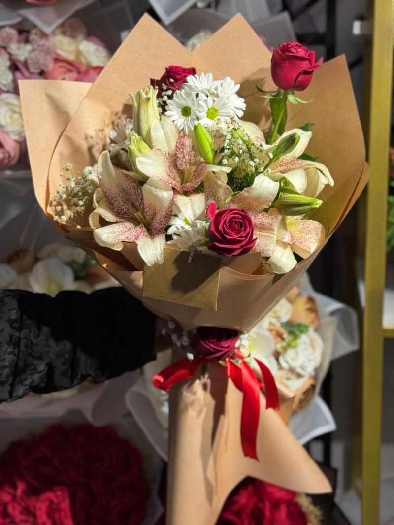 XXL KARIŞIK LİLYUM BUKETİ