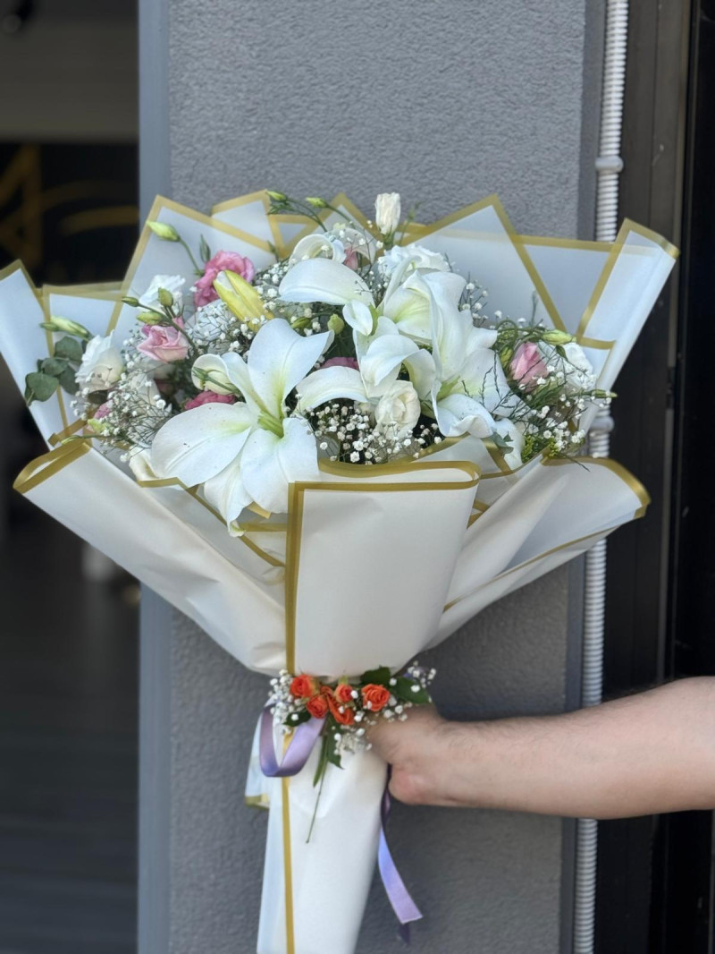 XXL BEYAZ LİSYANTUS & KARIŞIK BUKET
